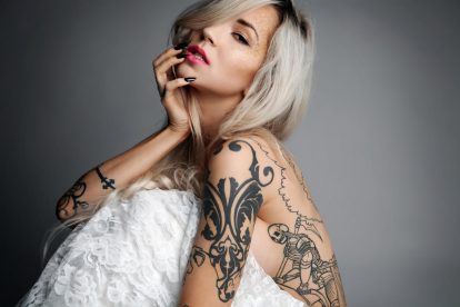 Sara Fabel tatto model