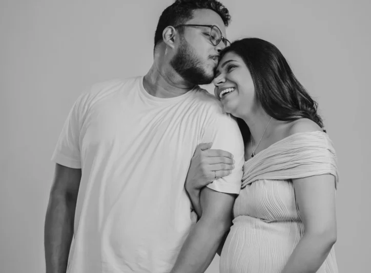 Unique Maternity Photoshoot Themes for Modern Moms